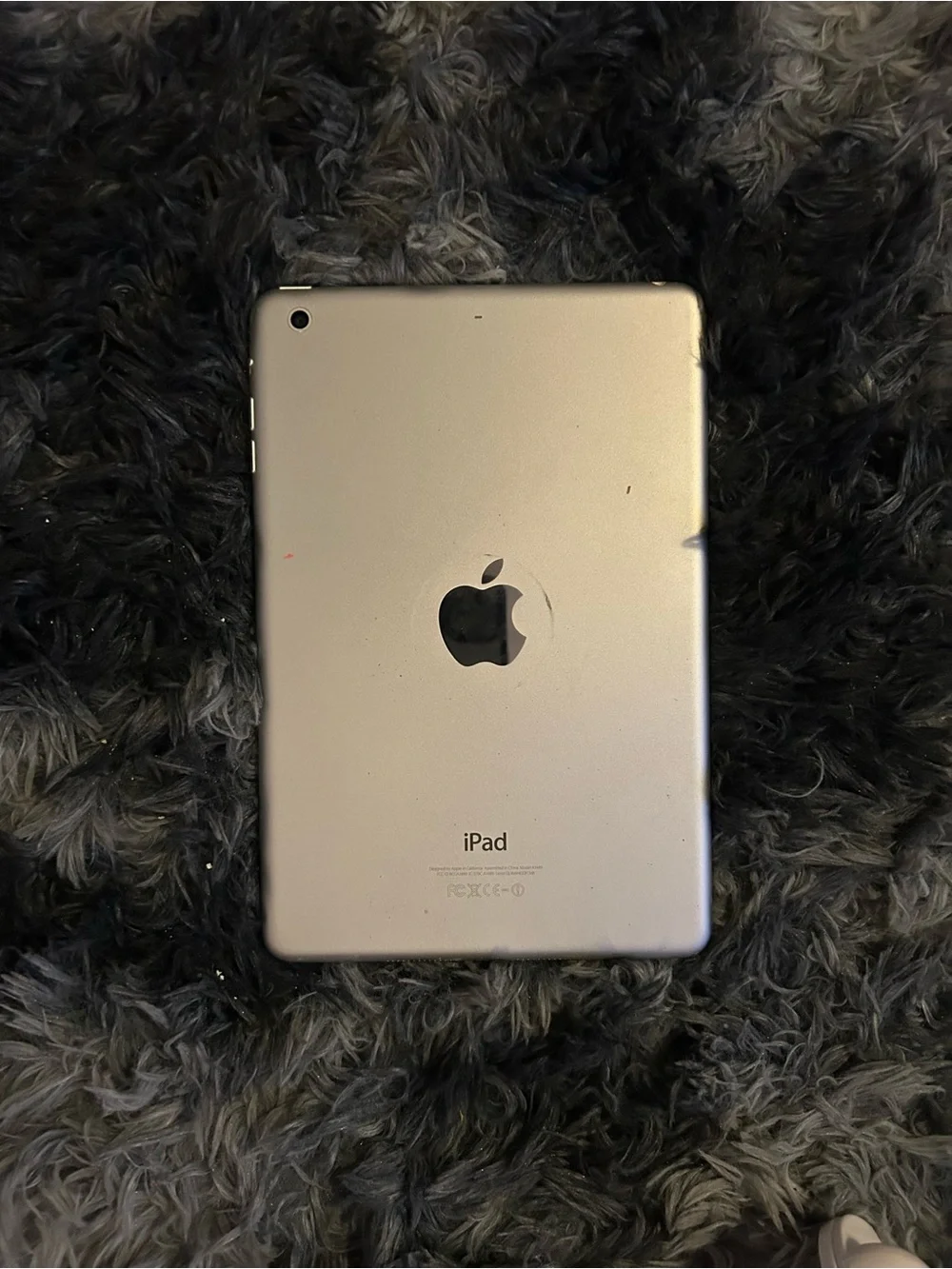 Working -White Apple Ipad Mini